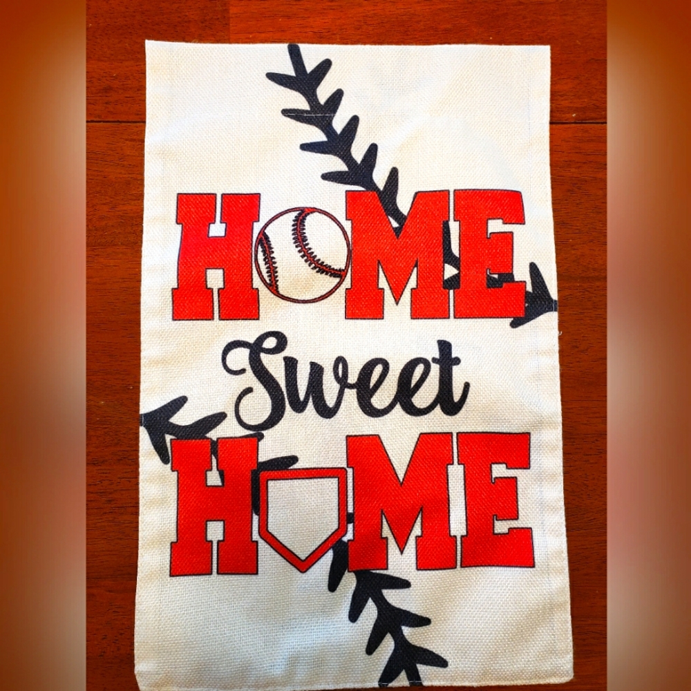 BASEBALL THEMED GARDEN FLAG